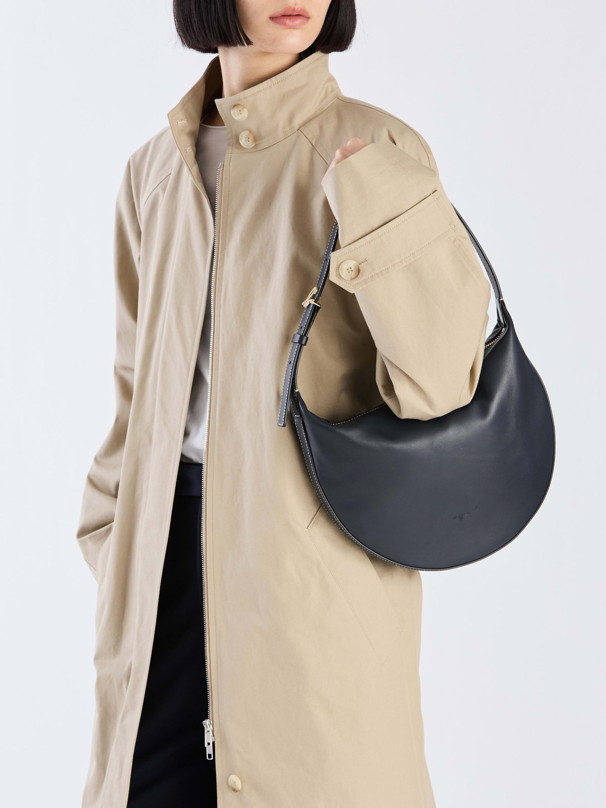 VOYAGE ウィメンズ バッグ＆ウォレット 【Outlet】ショルダーバッグ YAS03-01 ネイビー