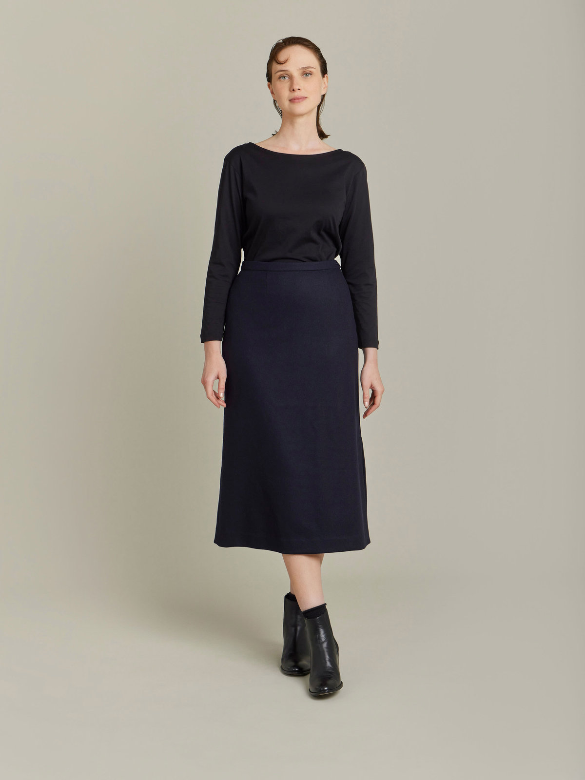 FEMME ウィメンズ 【Outlet】UBH4 JUPE スカート ネイビー