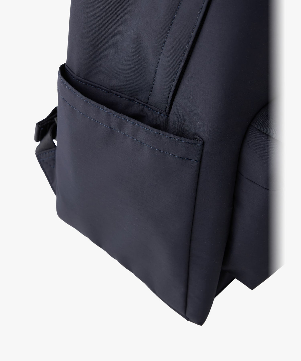 VOYAGE メンズ バッグ＆ウォレット ナイロン ミディアム バックパック "Trip" ZAH01ー02 ネイビー