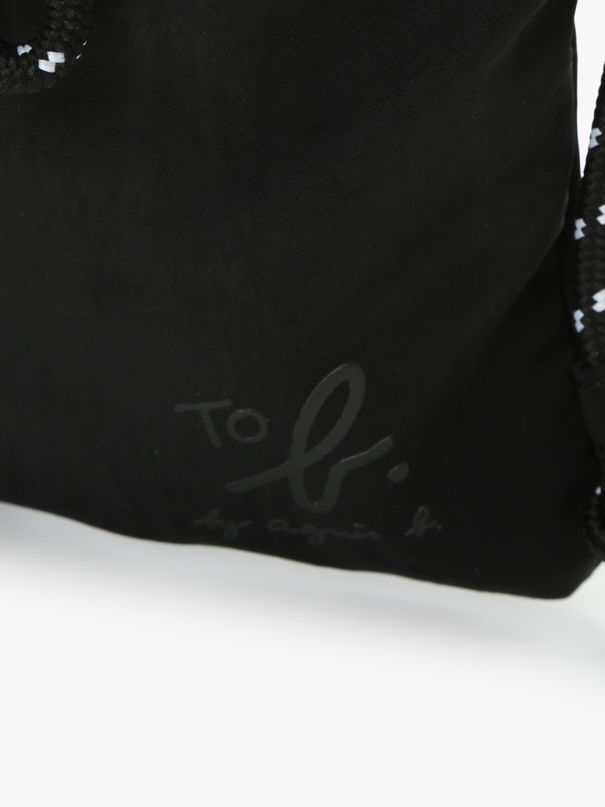 To b. by agnès b. 【Outlet】ナイロン ミニショルダーポシェット ブラック
