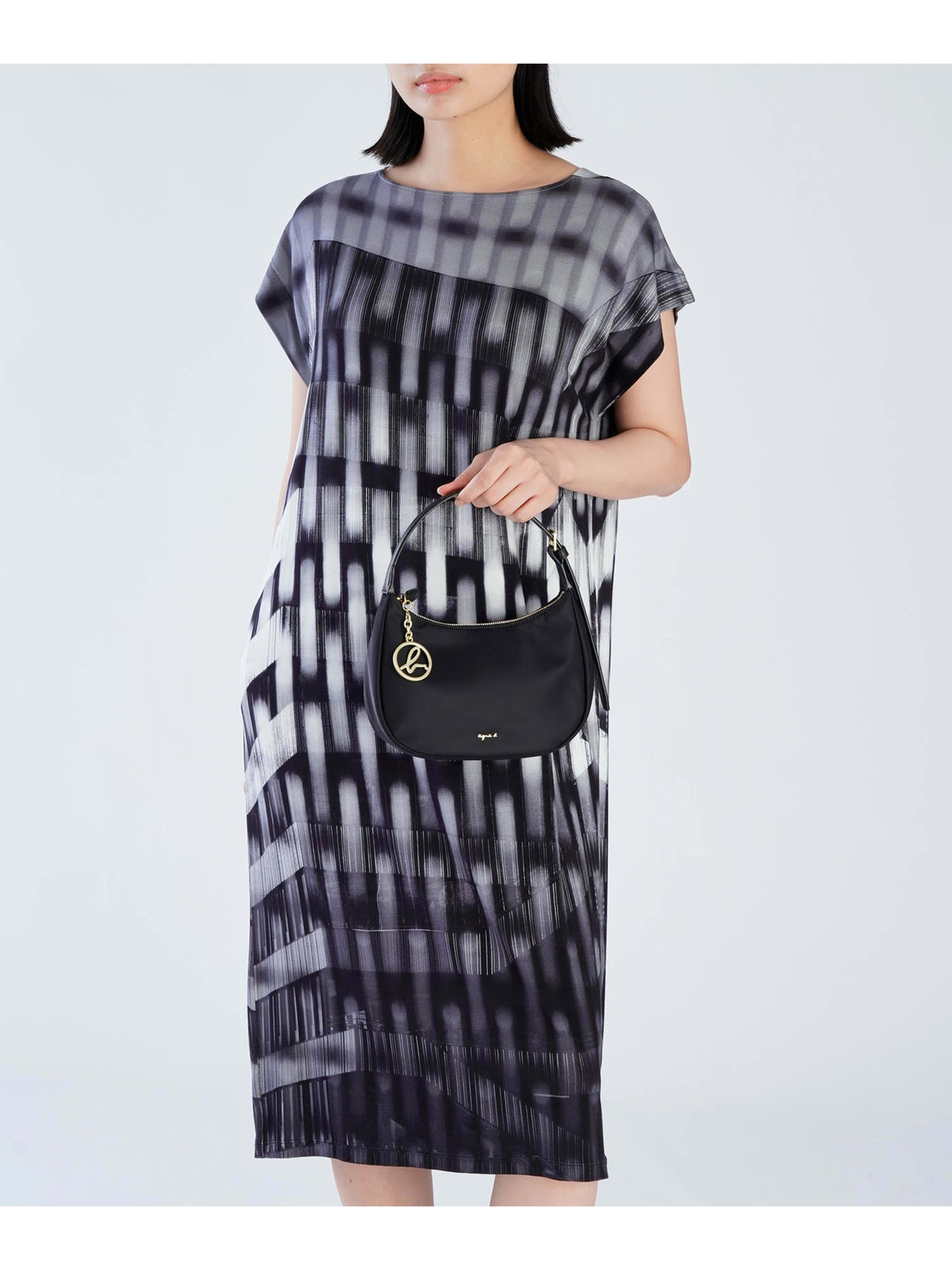 VOYAGE ウィメンズ バッグ＆ウォレット 【Outlet】ナイロン スモール ショルダーバッグ ZAS06-01 ブラック