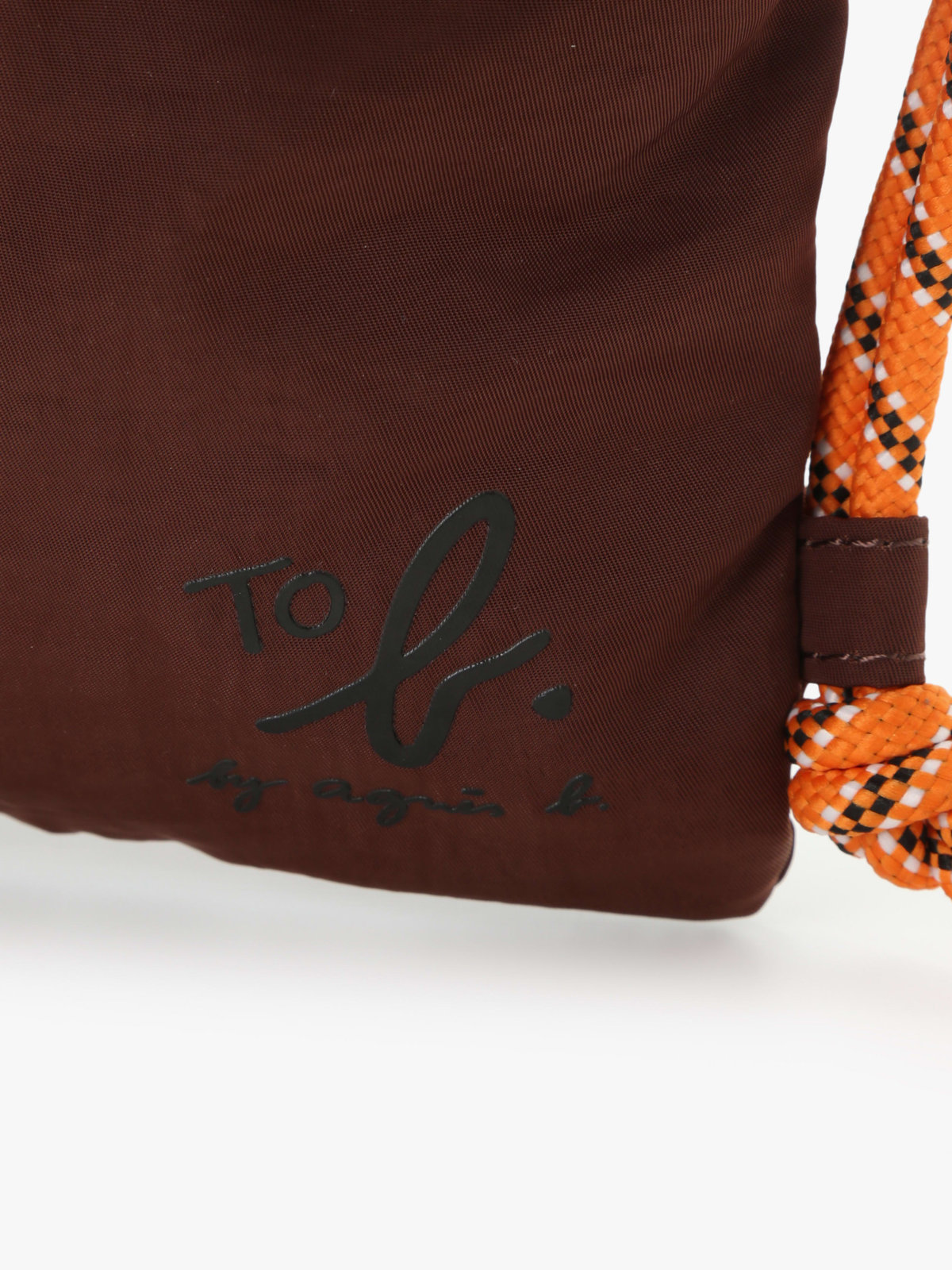 To b. by agnès b. 【Outlet】ナイロン ミニショルダーポシェット ブラウン