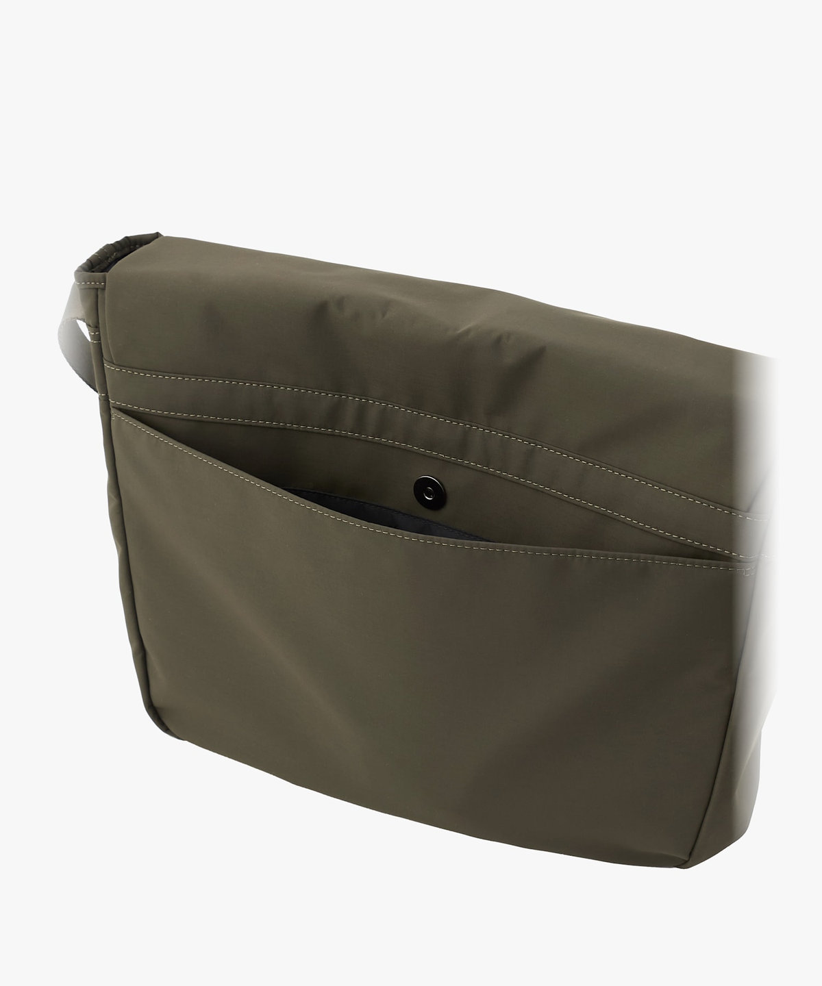 VOYAGE メンズ バッグ＆ウォレット ナイロン ラージ ショルダーバッグ "Trip" ZAH01-09 グリーン