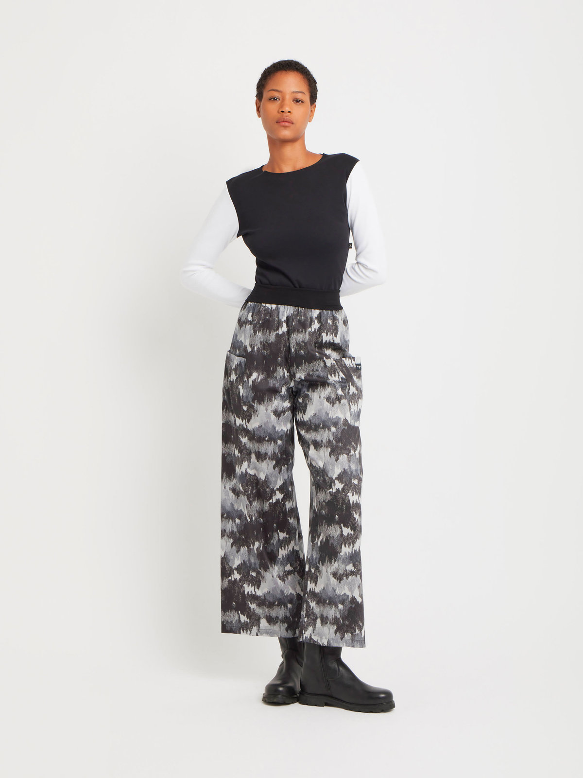 FEMME ウィメンズ 【Outlet】バイカラー コットン 長袖 Tシャツ "Evening" ブラック