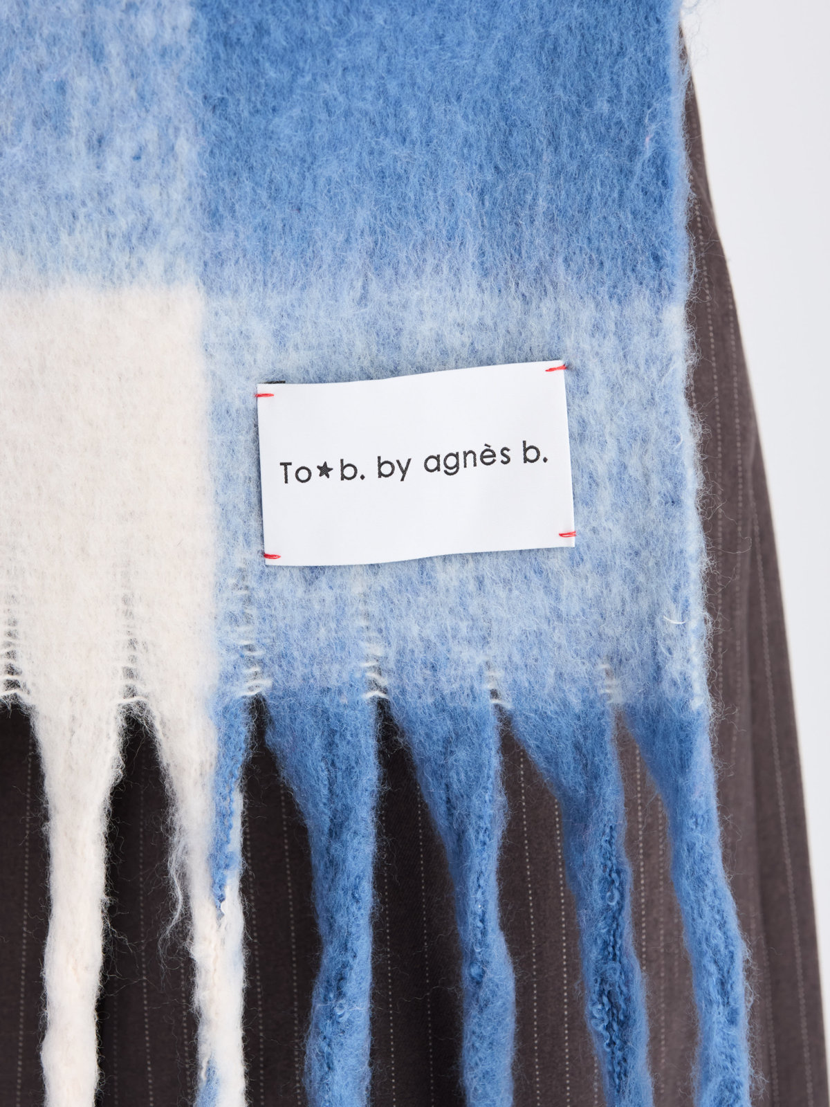 To b. by agnès b. ブロックチェック マフラー ブルー