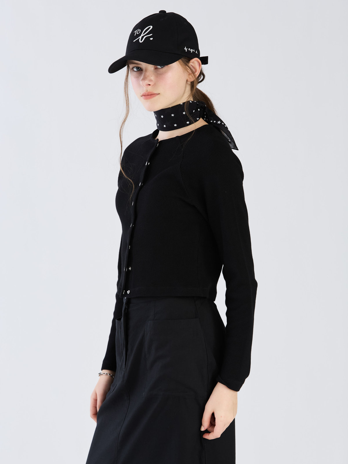 To b. by agnès b. 【Outlet】ワッフル コンパクト ロングスリーブ カーディガン ブラック