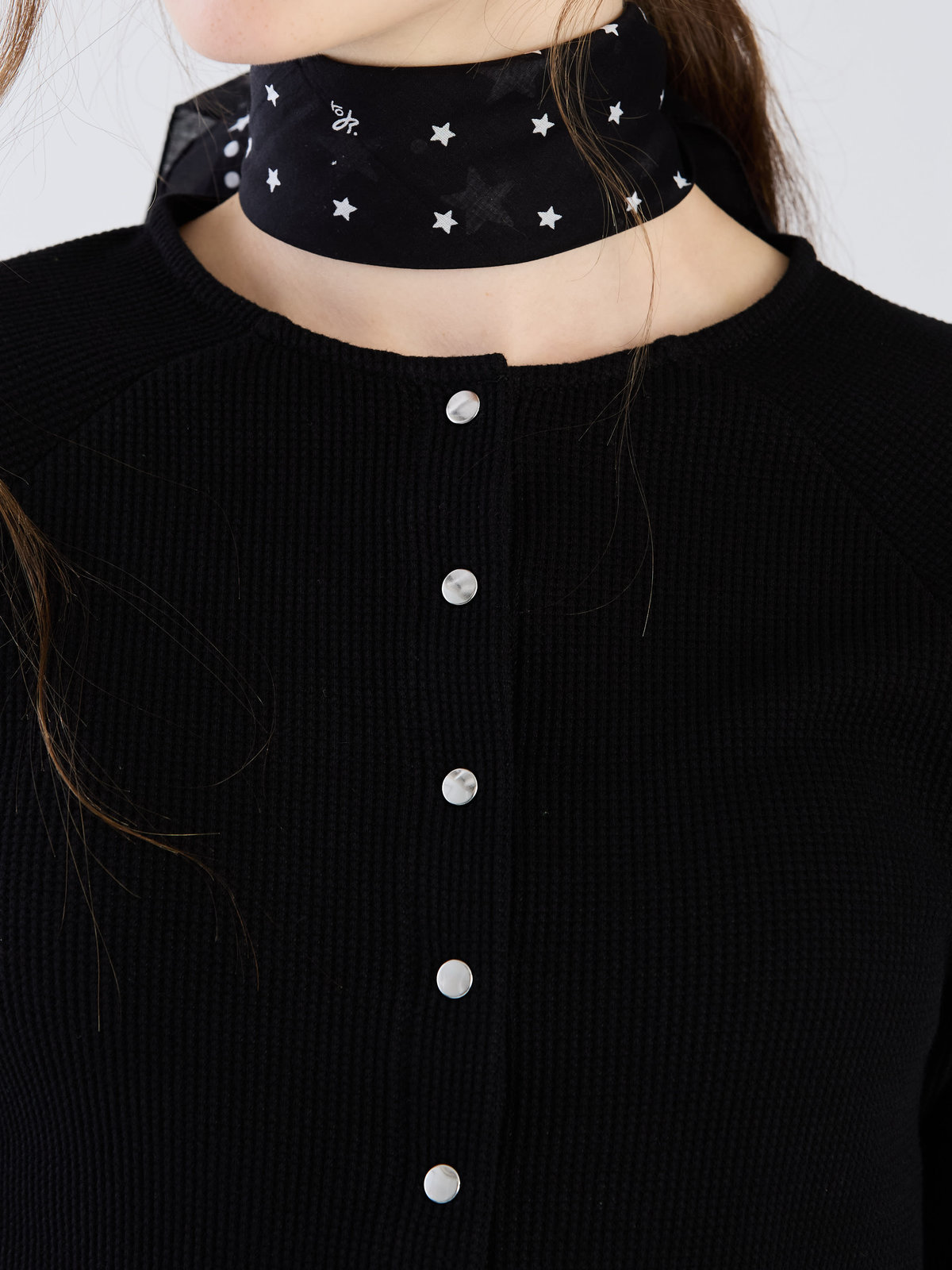 To b. by agnès b. 【Outlet】ワッフル コンパクト ロングスリーブ カーディガン ブラック