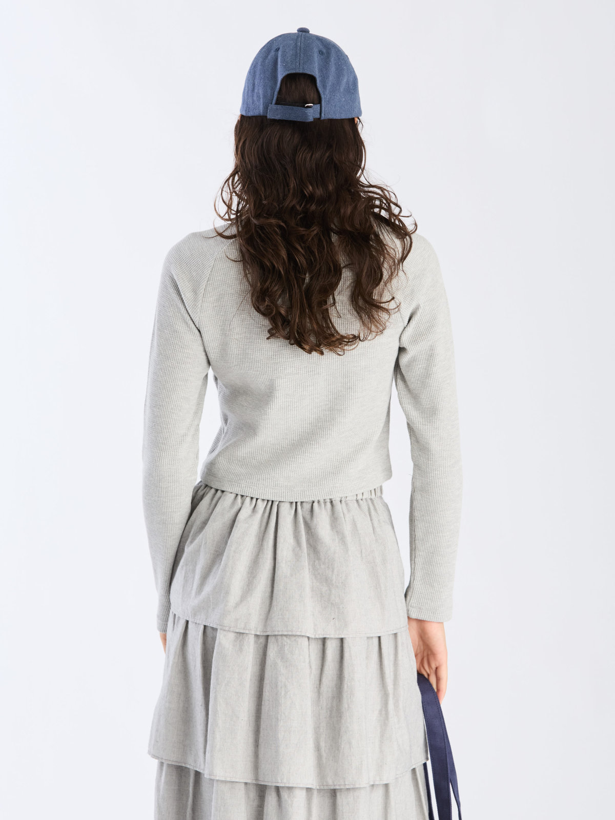 To b. by agnès b. 【Outlet】ワッフル コンパクト ロングスリーブ カーディガン グレー