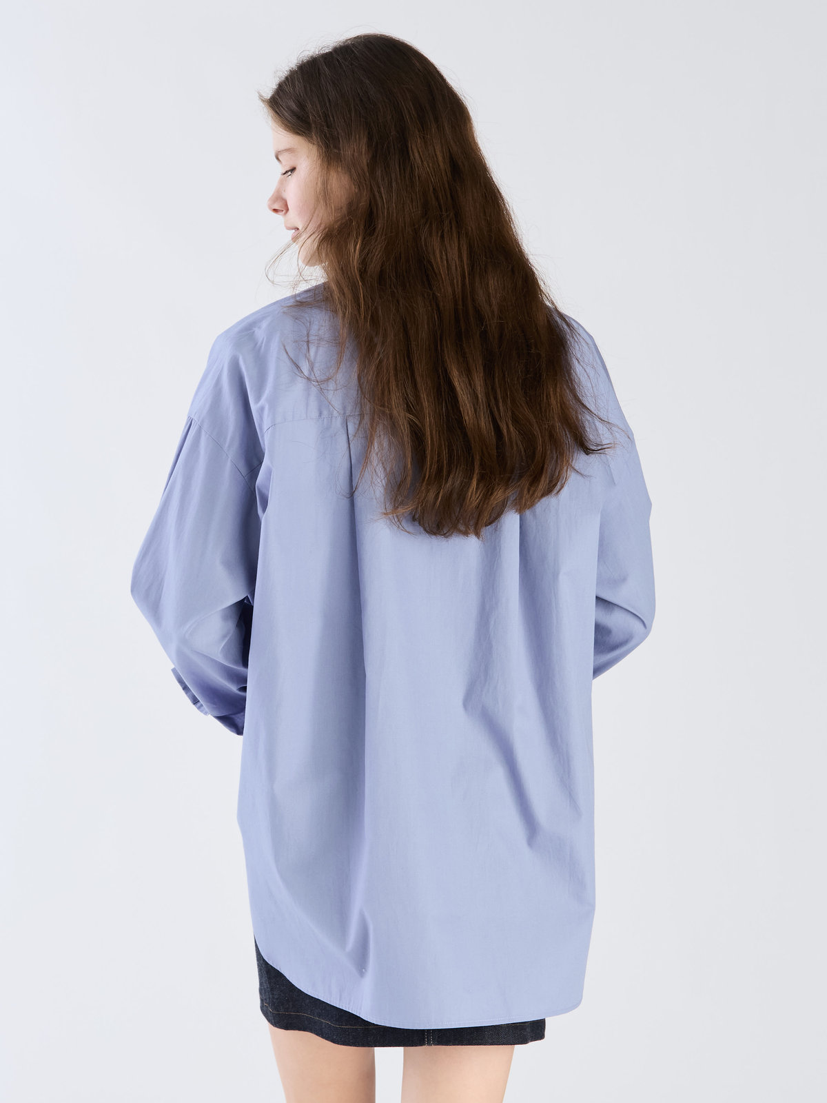 To b. by agnès b. 【Outlet】To b. by agnes b.× green label relaxing コットン 刺繍 シャツ "b. cool!!" ブルー