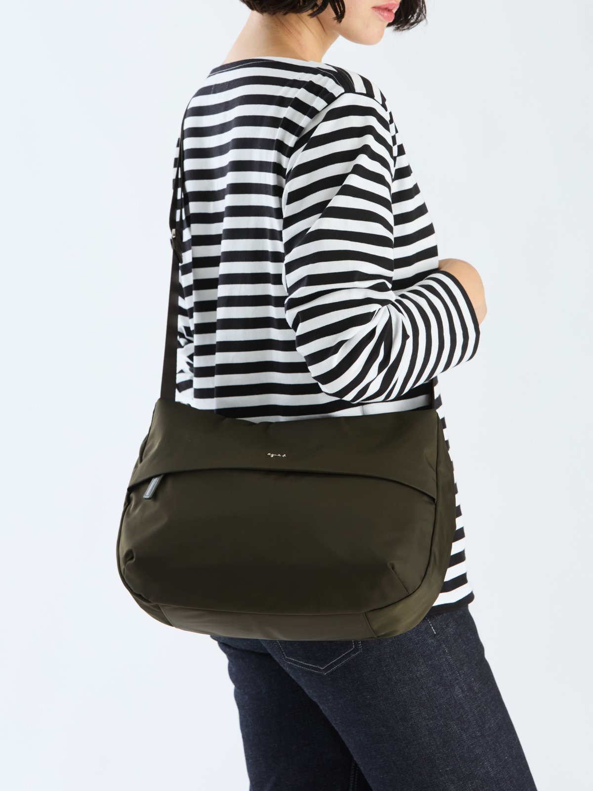 VOYAGE ウィメンズ バッグ＆ウォレット ナイロン ラージ ショルダーバッグ "Cecile" NS24-01 カーキ