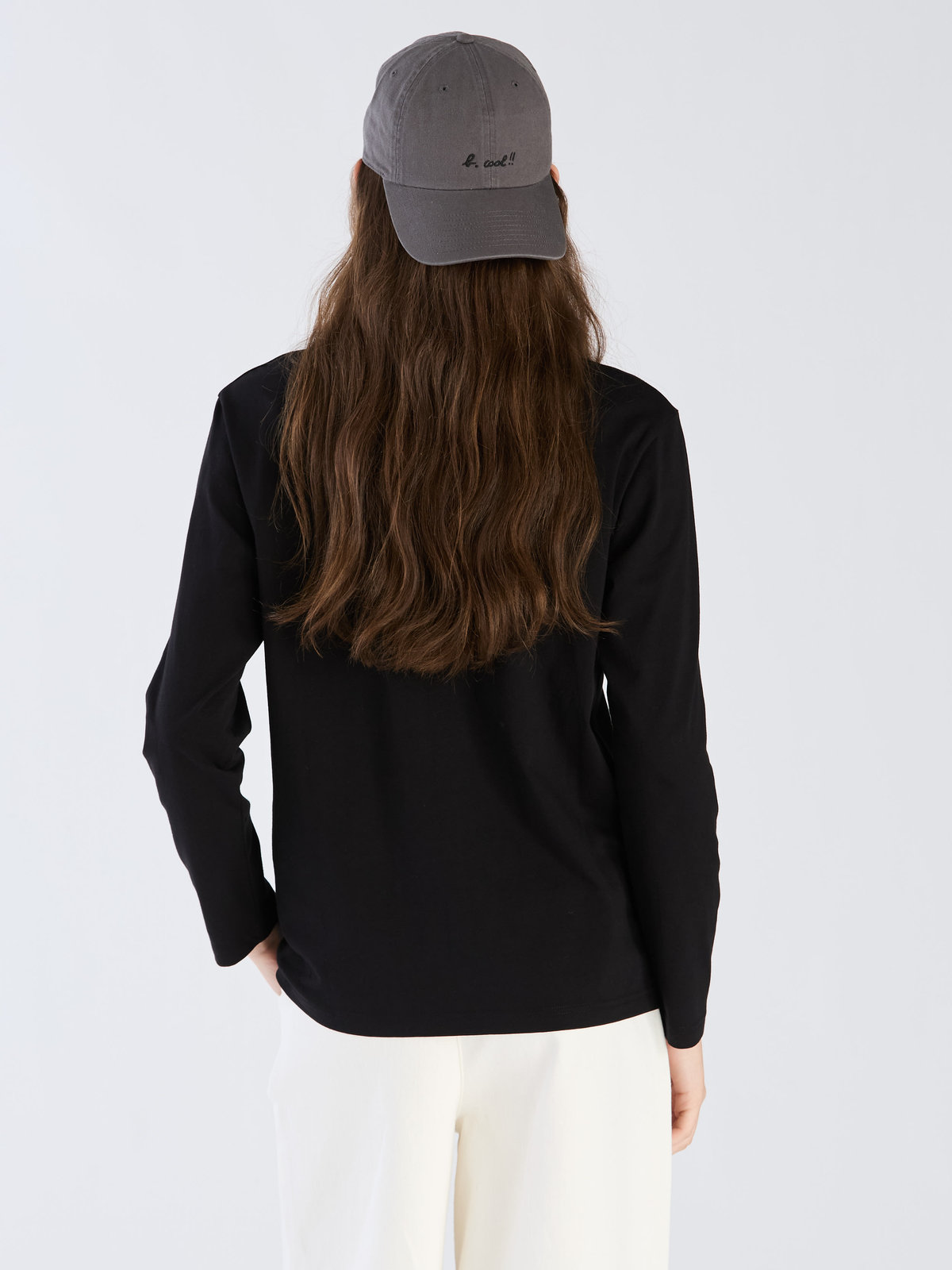 To b. by agnès b. 【Outlet】To b. by agnes b.× green label relaxing オーガニックコットン ロゴ ロングスリーブTシャツ ブラック