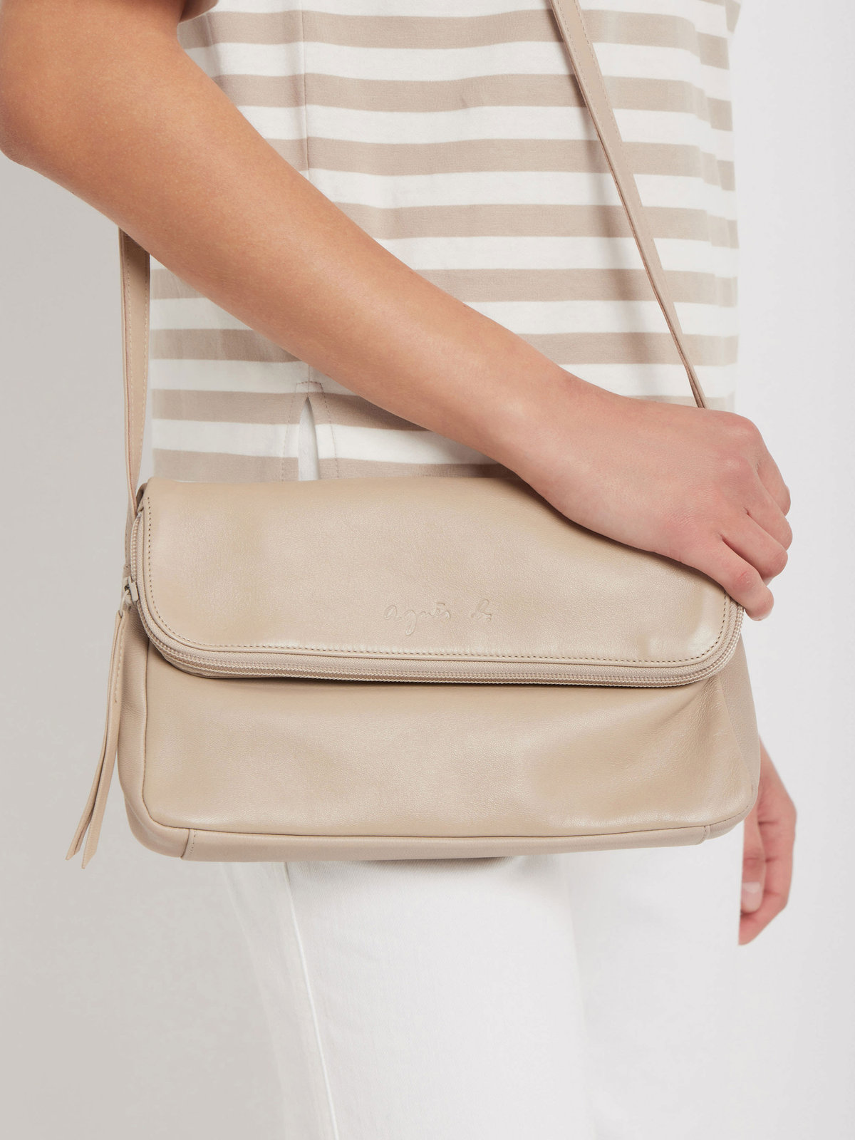 FEMME ウィメンズ ラムスキンレザー ショルダーバッグ "Asya" ベージュ