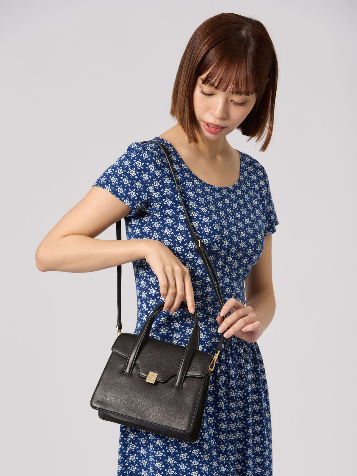 VOYAGE ウィメンズ バッグ＆ウォレット レザー2wayハンドバッグ "miyuki " RAS32B-01 ブラック