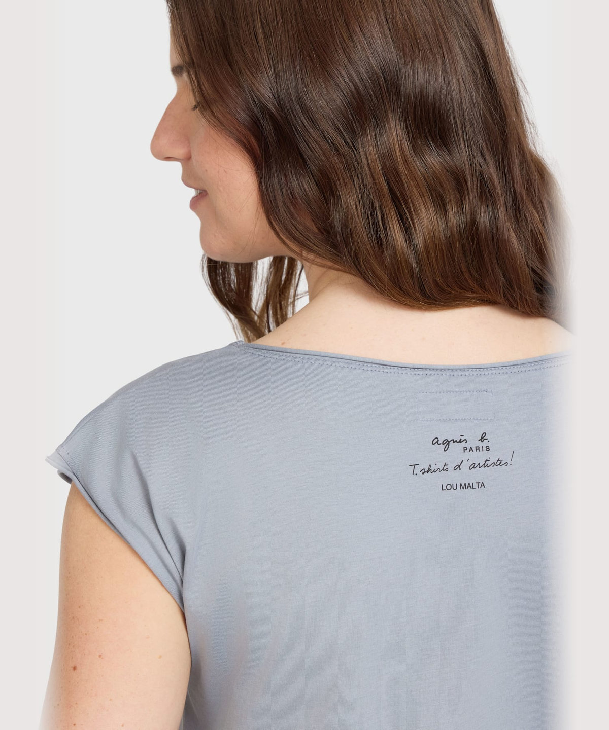 FEMME ウィメンズ オーガニックコットン 半袖 アーティストTシャツ "Lou Malta" ベージュ