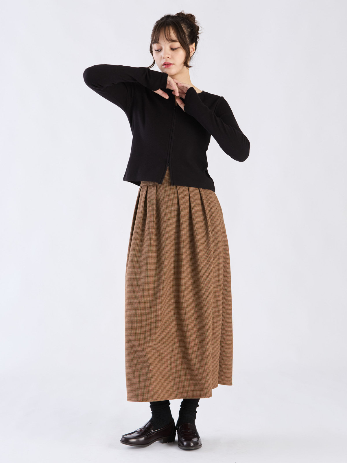 To b. by agnès b. 【Outlet】WW57 JUPE チェックタックロングスカート ブラウン