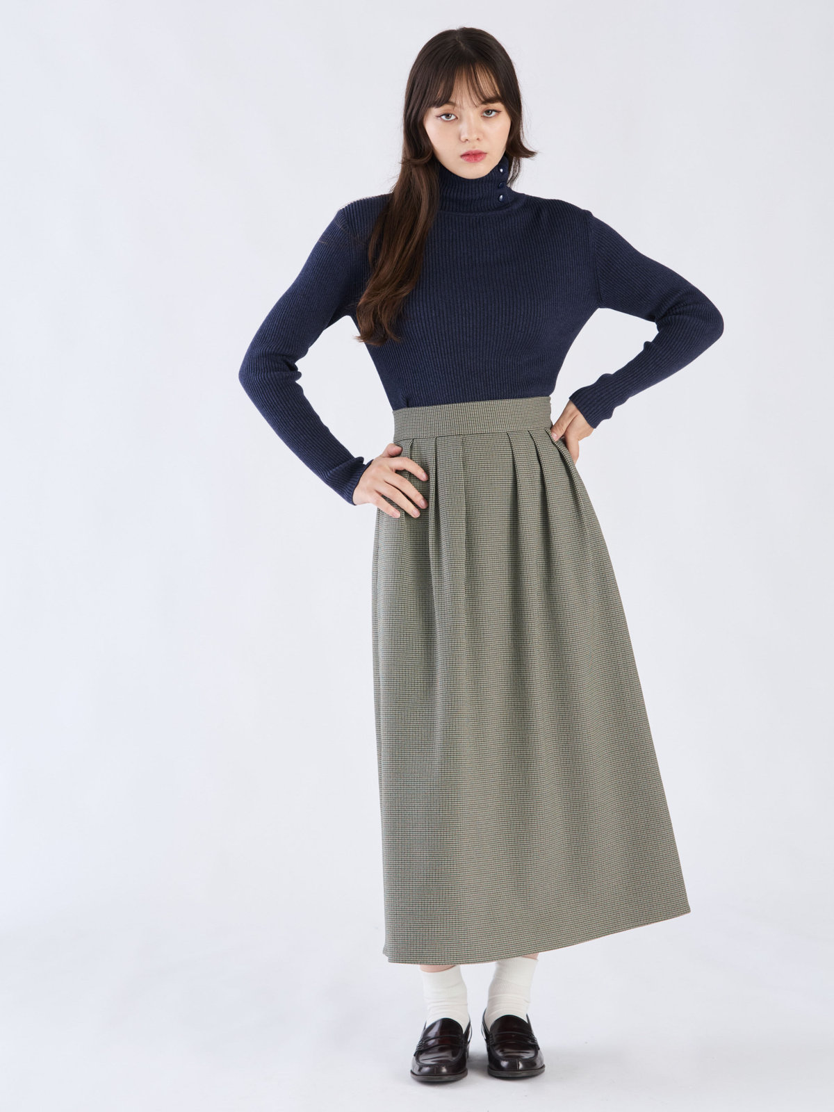 To b. by agnès b. 【Outlet】WW57 JUPE チェックタックロングスカート カーキ