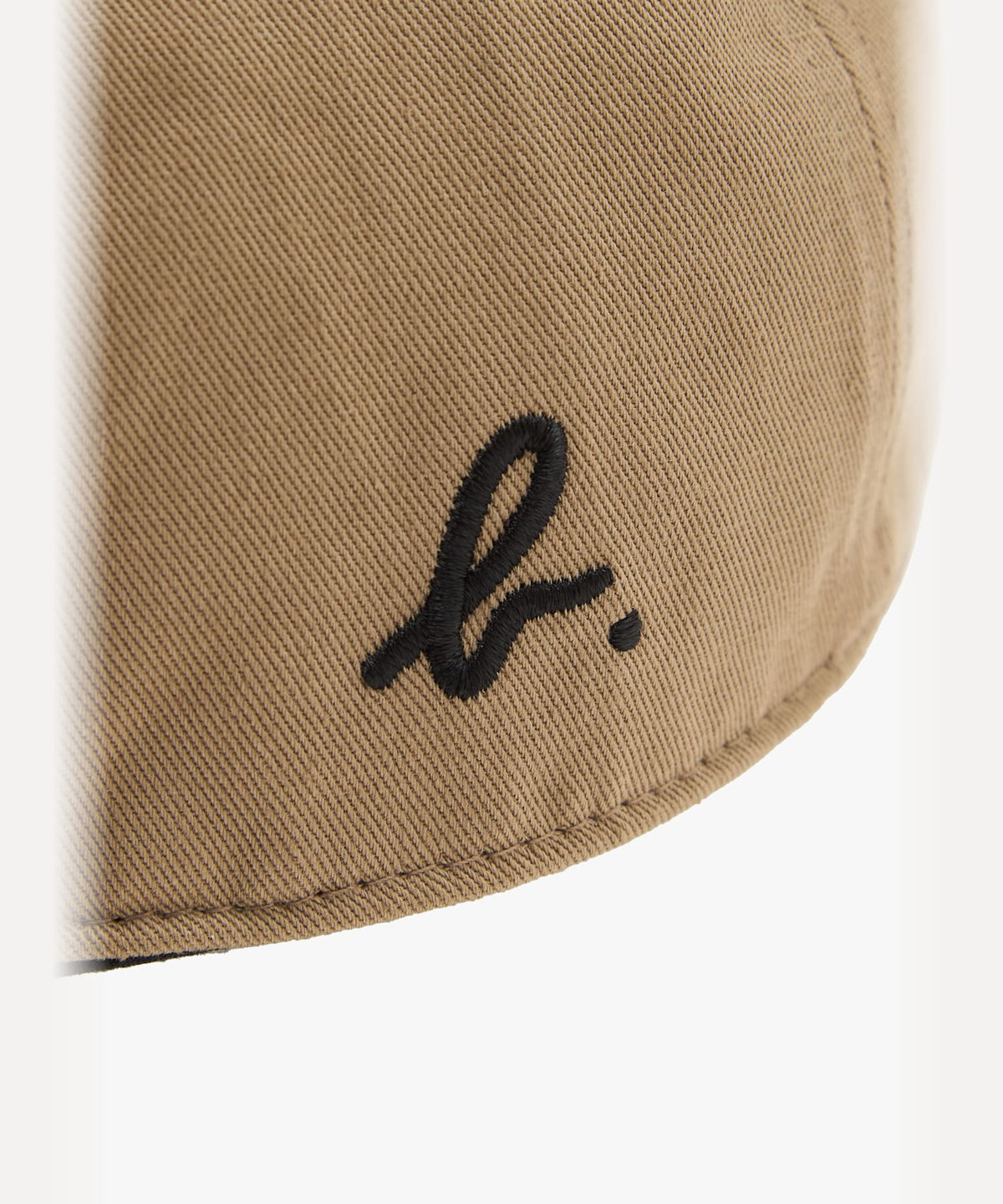 FEMME ウィメンズ "b."ロゴ 刺繍 コットン キャップ "New b." ベージュ