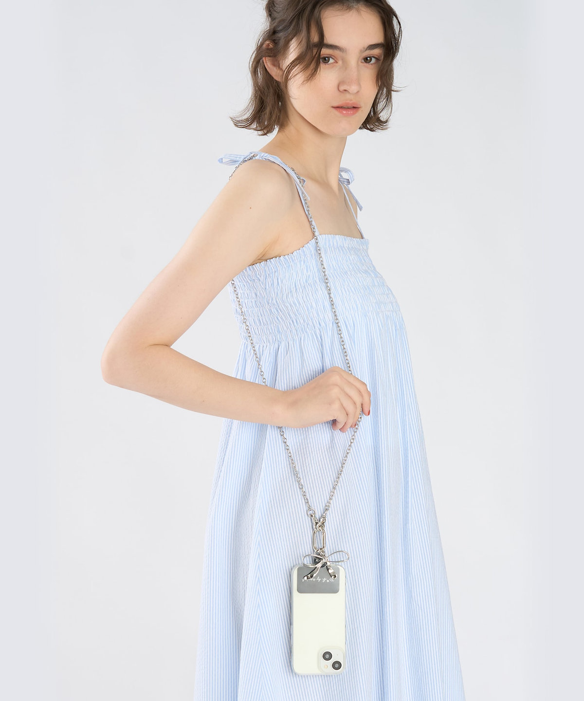 To b. by agnès b. メタル リボン モバイルショルダー シルバー