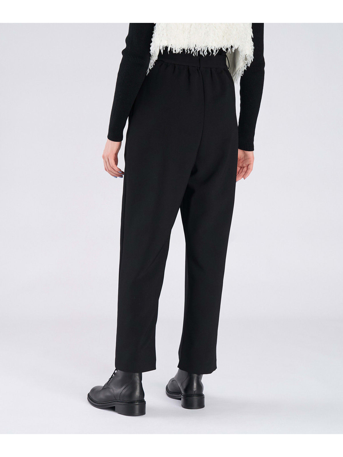 To b. by agnès b. ダブルクロス タックパンツ ブラック