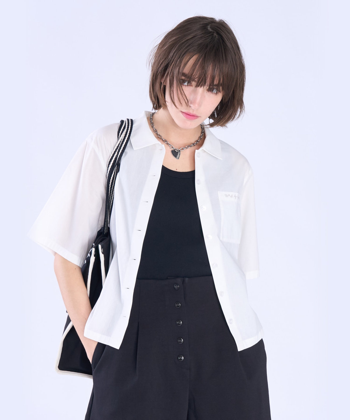 To b. by agnès b. ボックスカット 半袖 シャツ ホワイト