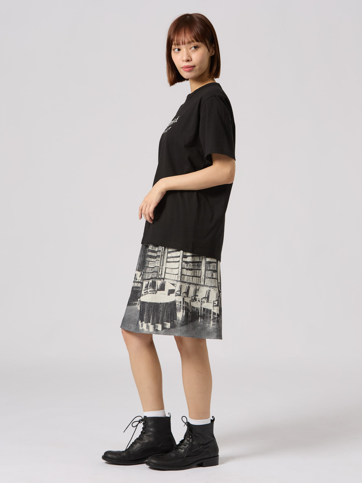 FEMME ウィメンズ 【Outlet】【ユニセックス】SEQ9 “3 rue du jour”ロゴTシャツ ブラック