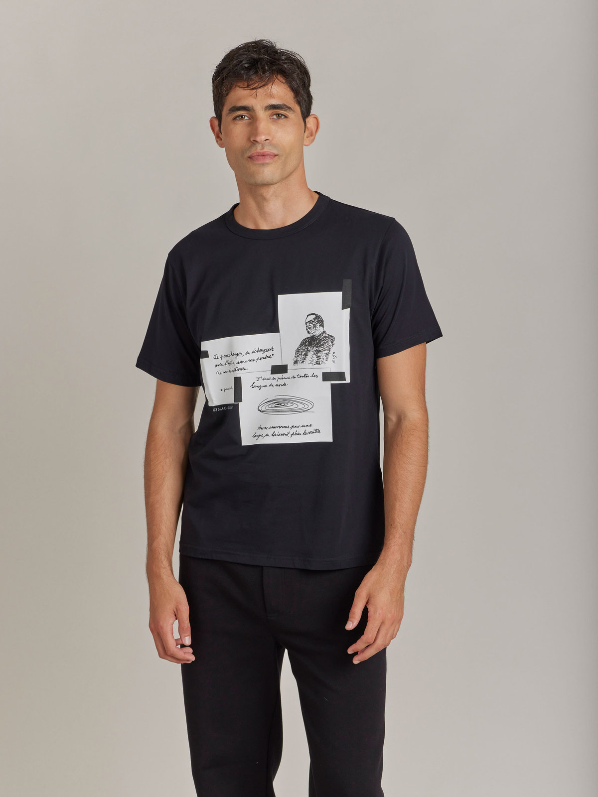 FEMME ウィメンズ SES8 TS アーティストTシャツ Edouard Glissant ブラック