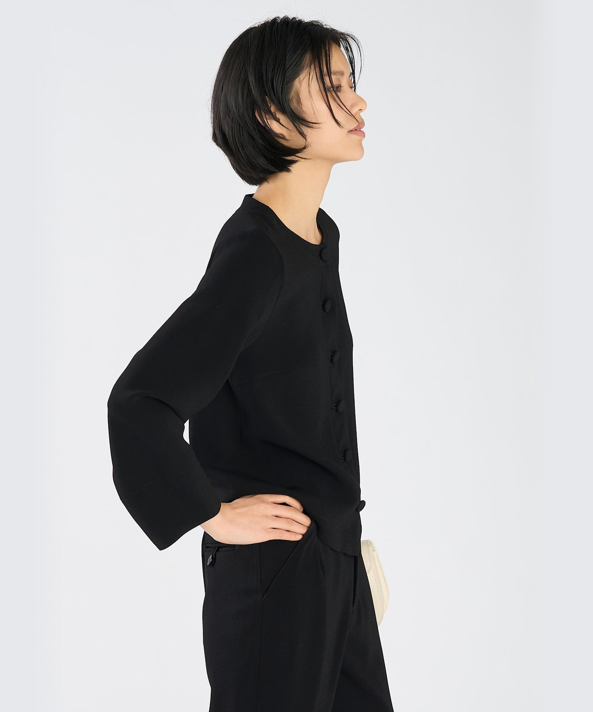 FEMME ウィメンズ ブラック トリアセテート ノーカラー シャツジャケット "Beatriz" ブラック