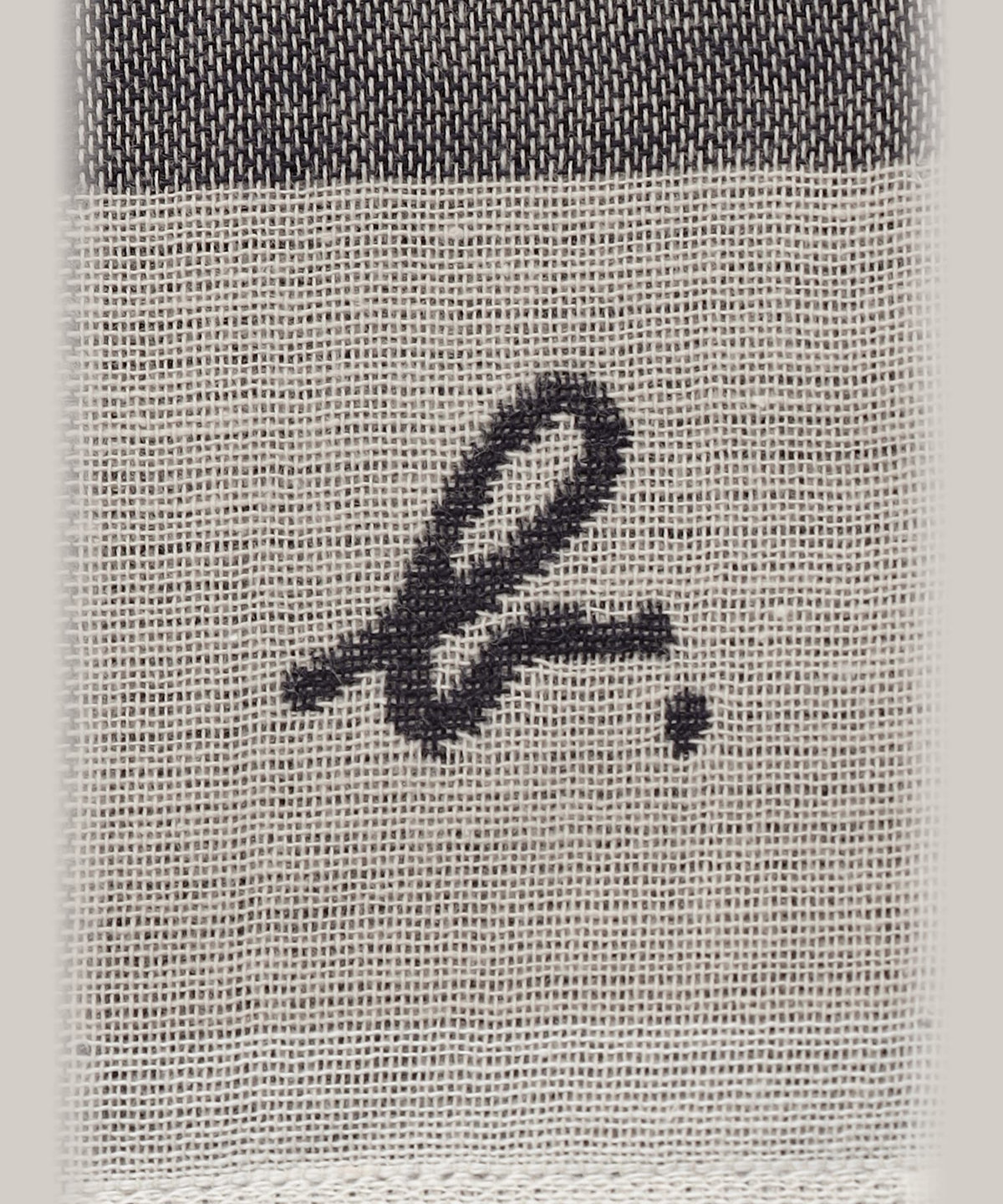 FEMME ウィメンズ "b."ロゴ タイル柄 ハンカチ ブルー系その他