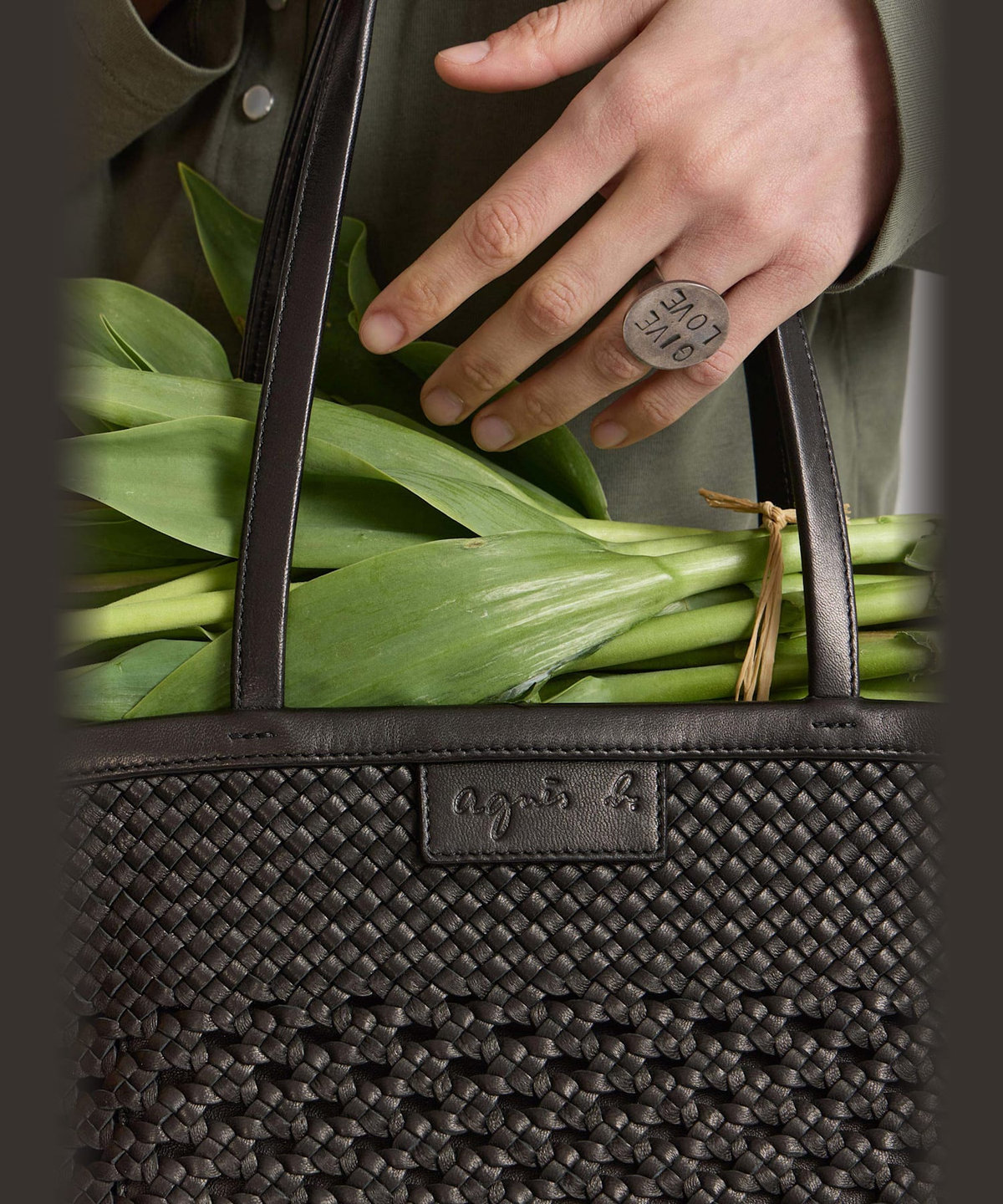 FEMME ウィメンズ ラムレザー 編み込み バッグ "Laurence" ブラック