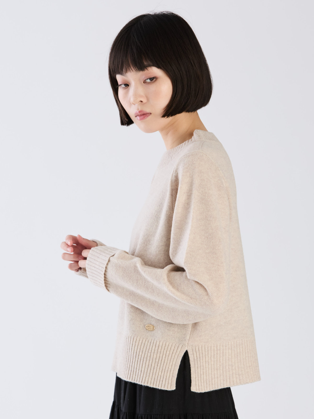 To b. by agnès b. 【Outlet】ウール リブカフス ニット プルオーバー ホワイト