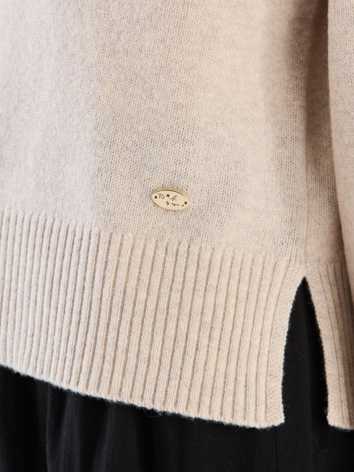 To b. by agnès b. 【Outlet】ウール リブカフス ニット プルオーバー ホワイト