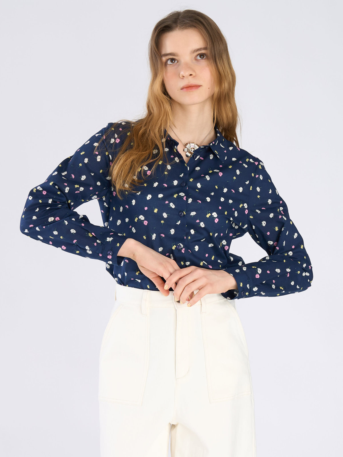 To b. by agnès b. フラワープリント コットン 長袖 ブラウス ネイビー