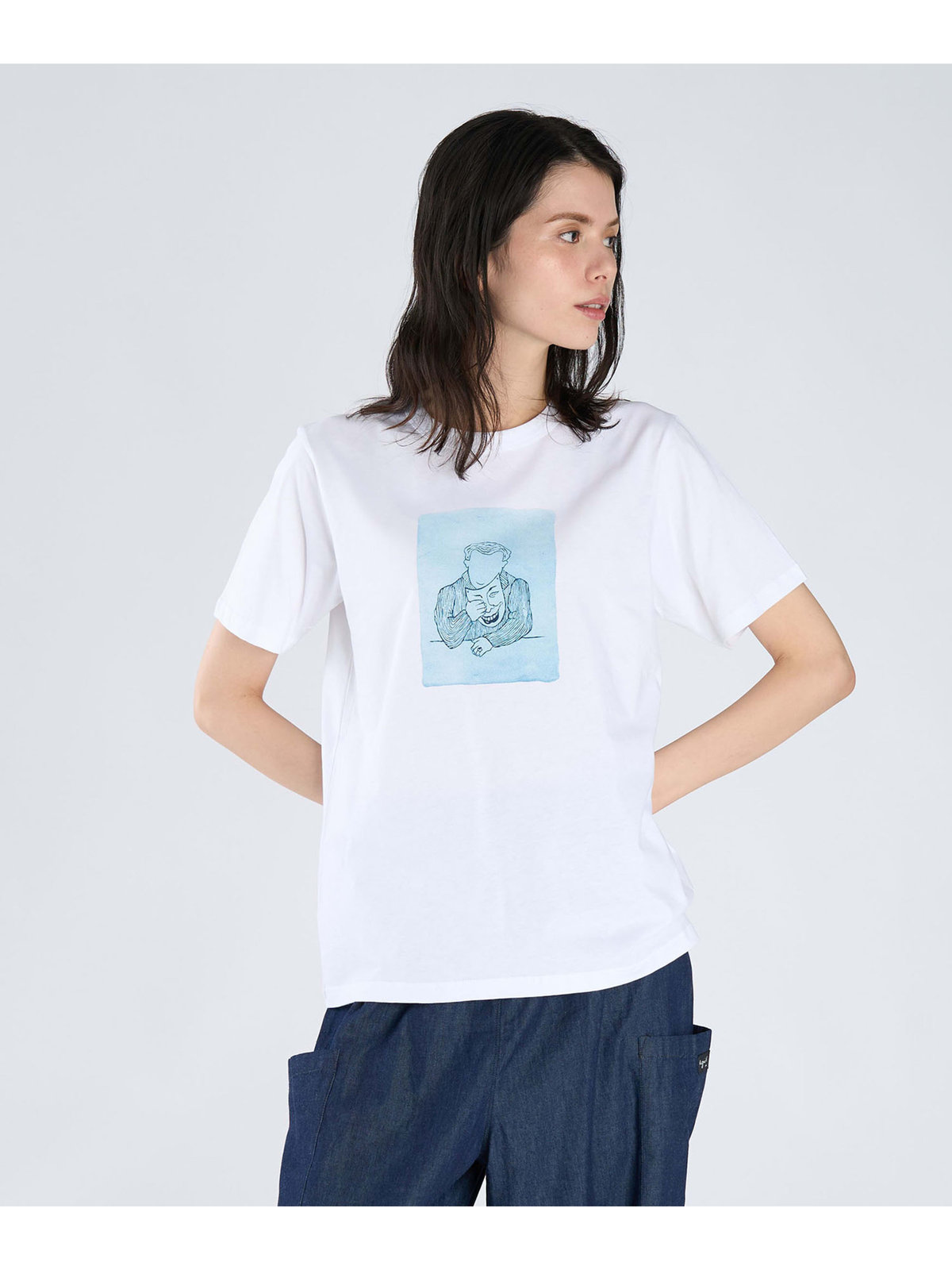 FEMME ウィメンズ プリント コットン 半袖 アーティスト Tシャツ ”Brendan Lynch” ホワイト