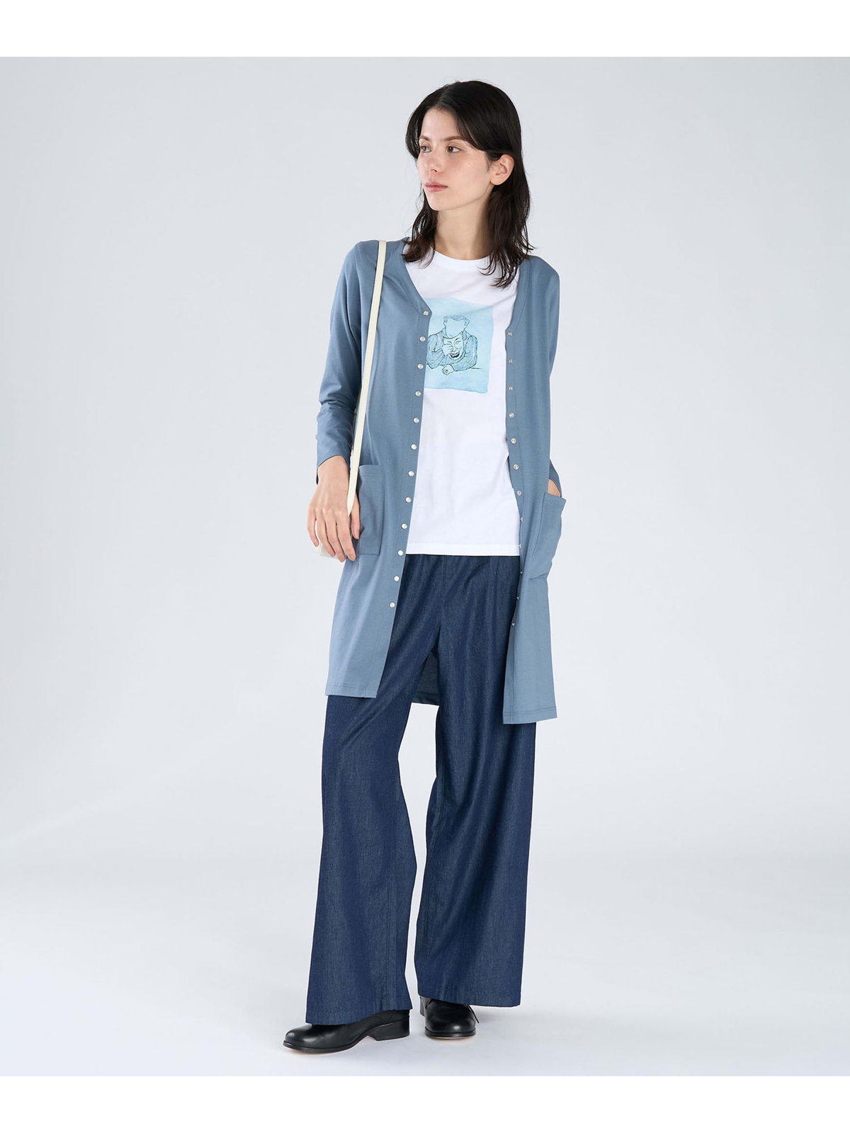 FEMME ウィメンズ プリント コットン 半袖 アーティスト Tシャツ ”Brendan Lynch” ホワイト