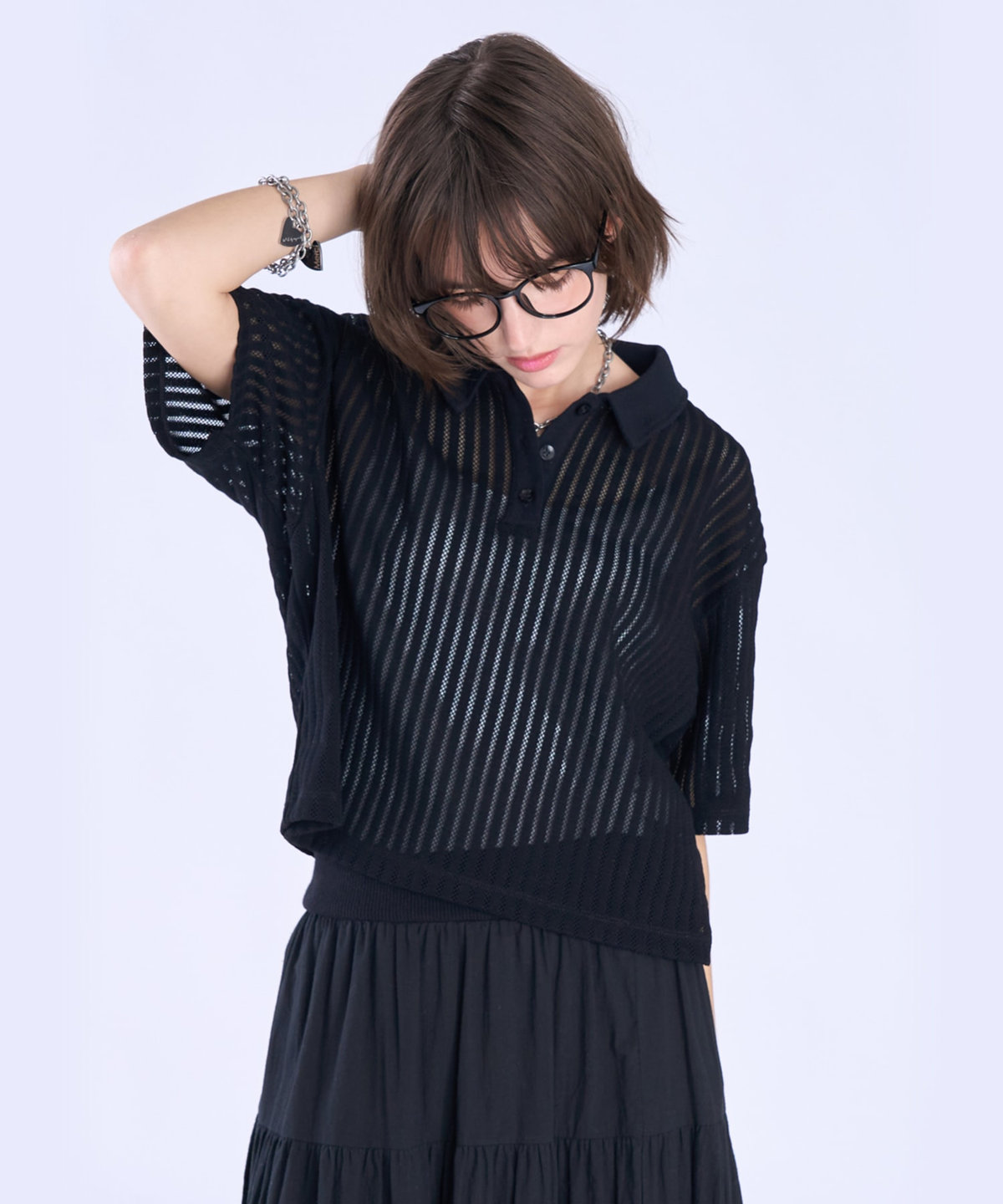 To b. by agnès b. ラッフルメッシュ ストライプ ポロシャツ ブラック