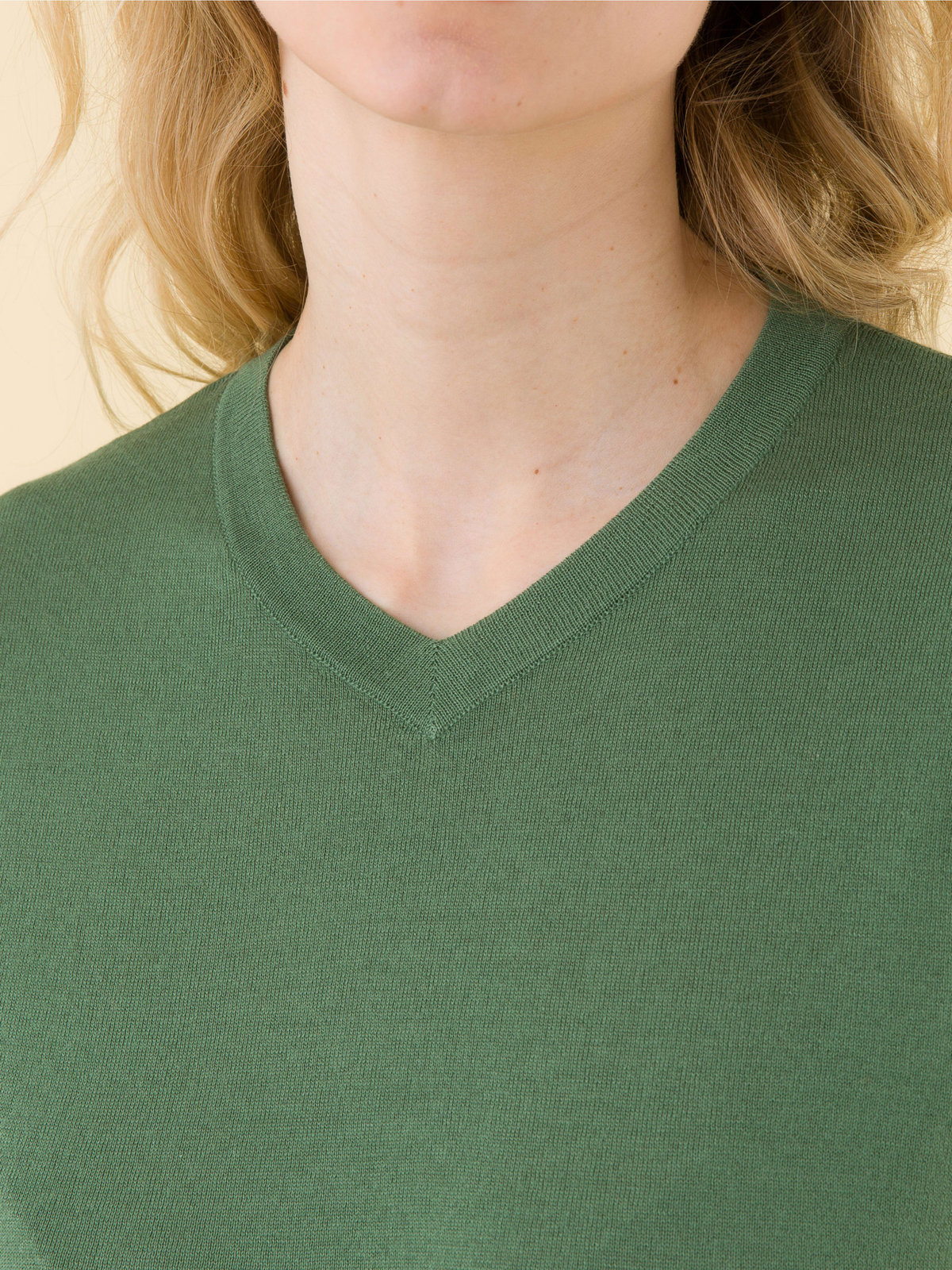 FEMME ウィメンズ LZ46 PULLOVER Vネックプルオーバー グリーン系その他