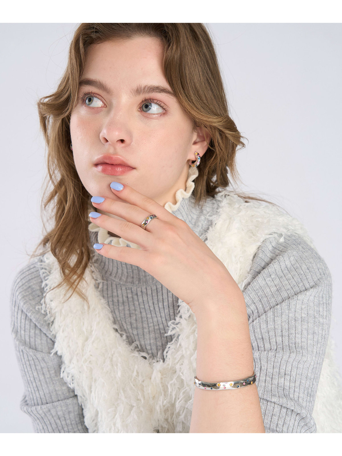 To b. by agnès b. マルチカラー ストーン ピアス シルバー