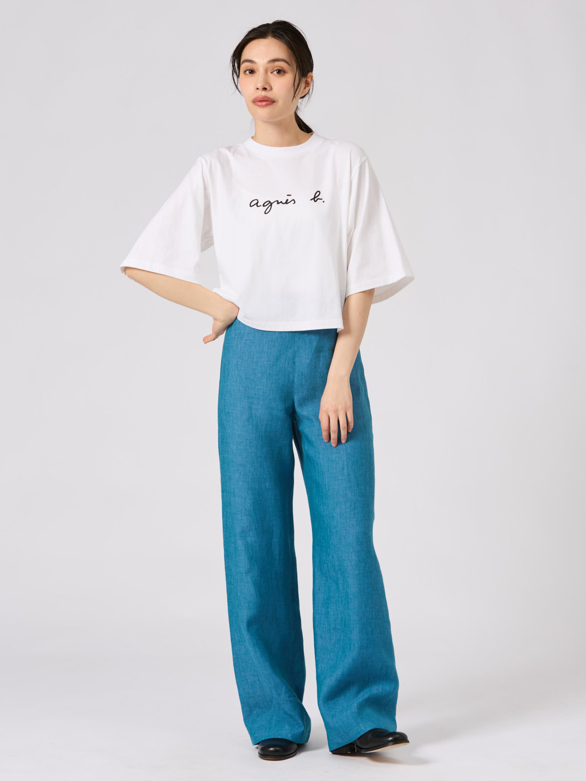 FEMME ウィメンズ ロゴ コットン 5分袖 Tシャツ ”Yoko” ホワイト