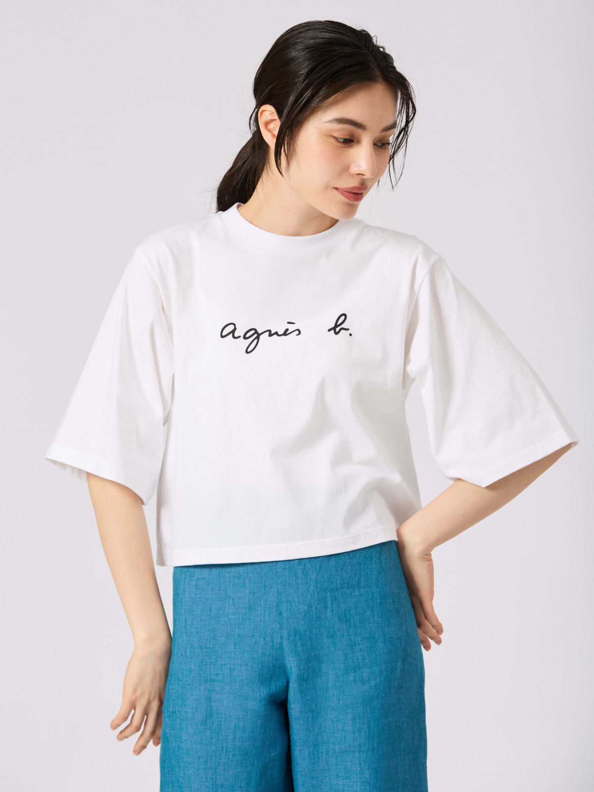 FEMME ウィメンズ ロゴ コットン 5分袖 Tシャツ ”Yoko” ホワイト