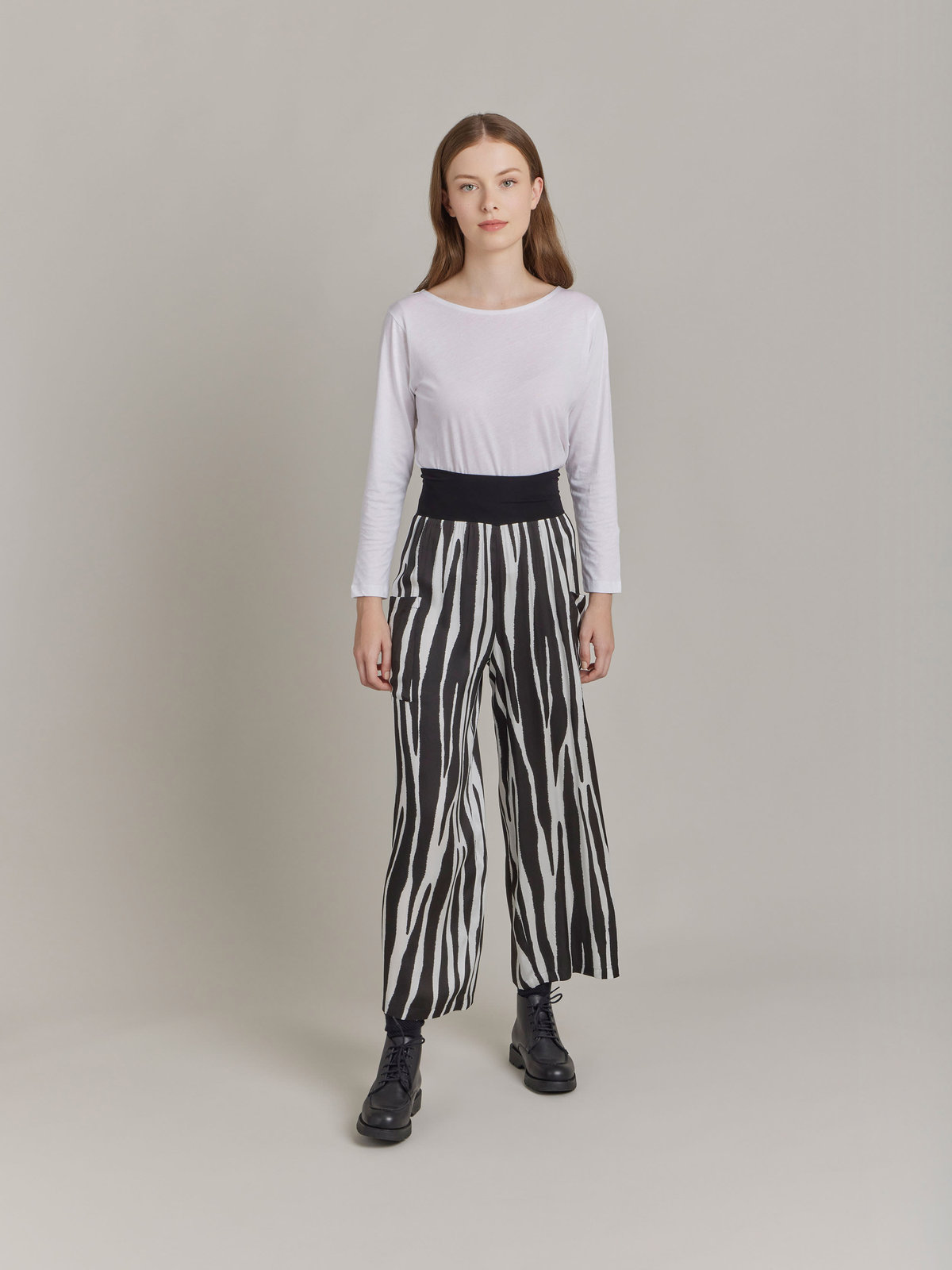 FEMME ウィメンズ 【Outlet】IDI9 PANTALON パンツ ブラック