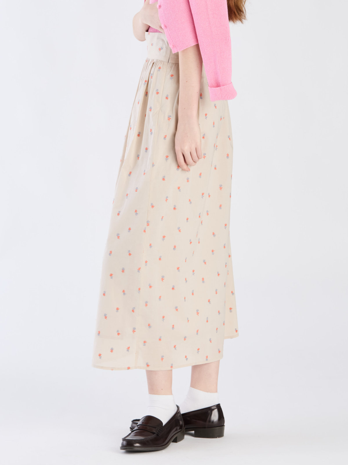 To b. by agnès b. 【Outlet】フラワーエンブロイダリースカート ベージュ