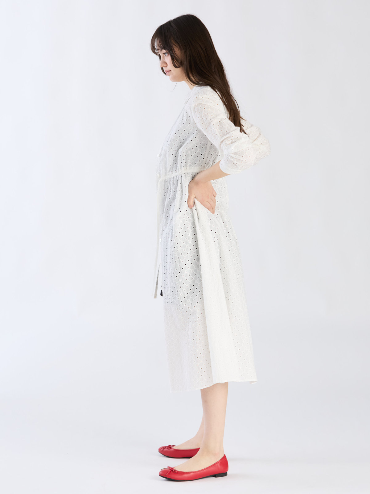 To b. by agnès b. 【Outlet】コットンフラワーレースワンピース ホワイト