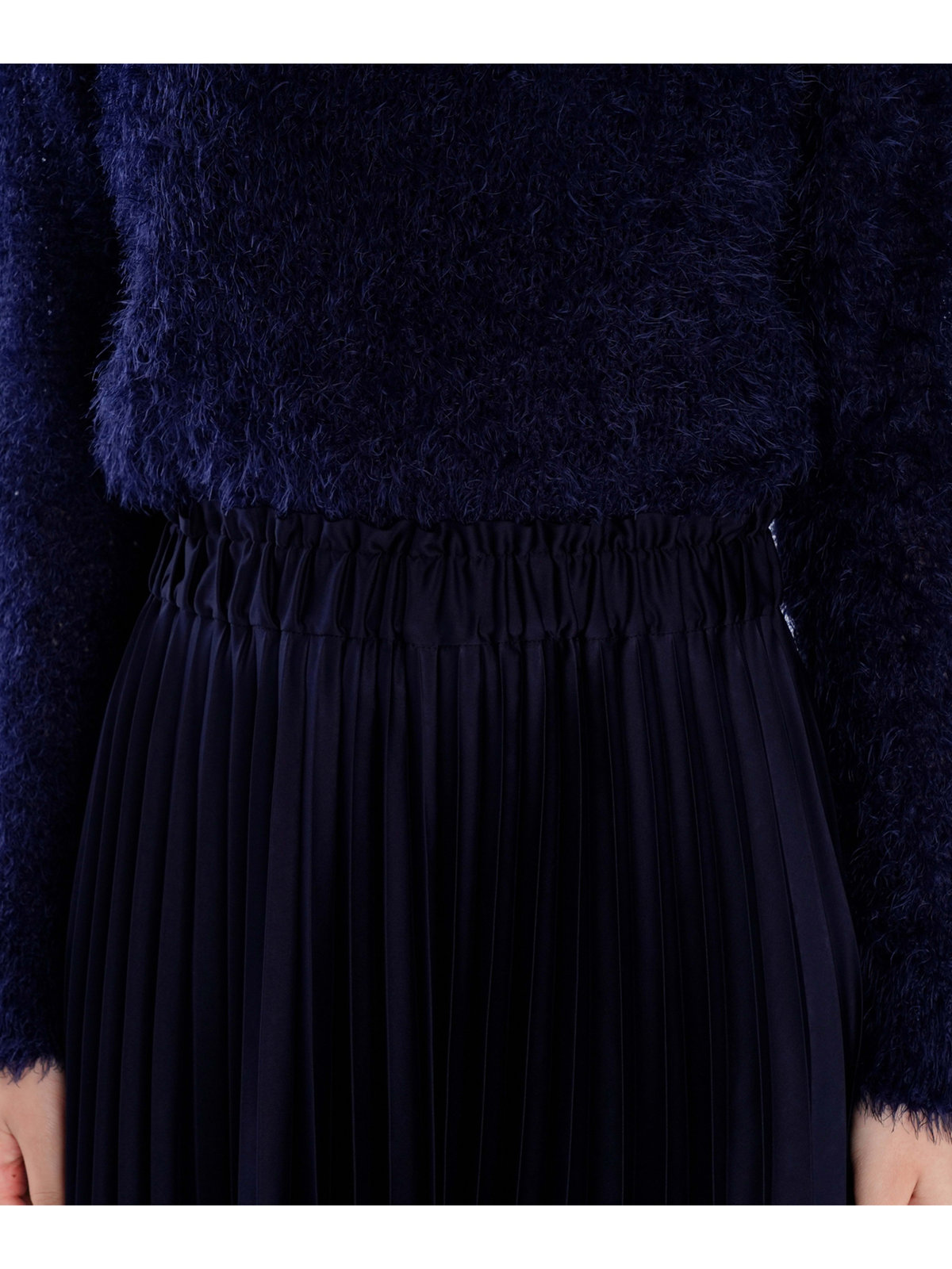 To b. by agnès b. 【Outlet】サテン プリーツ スカート ネイビー