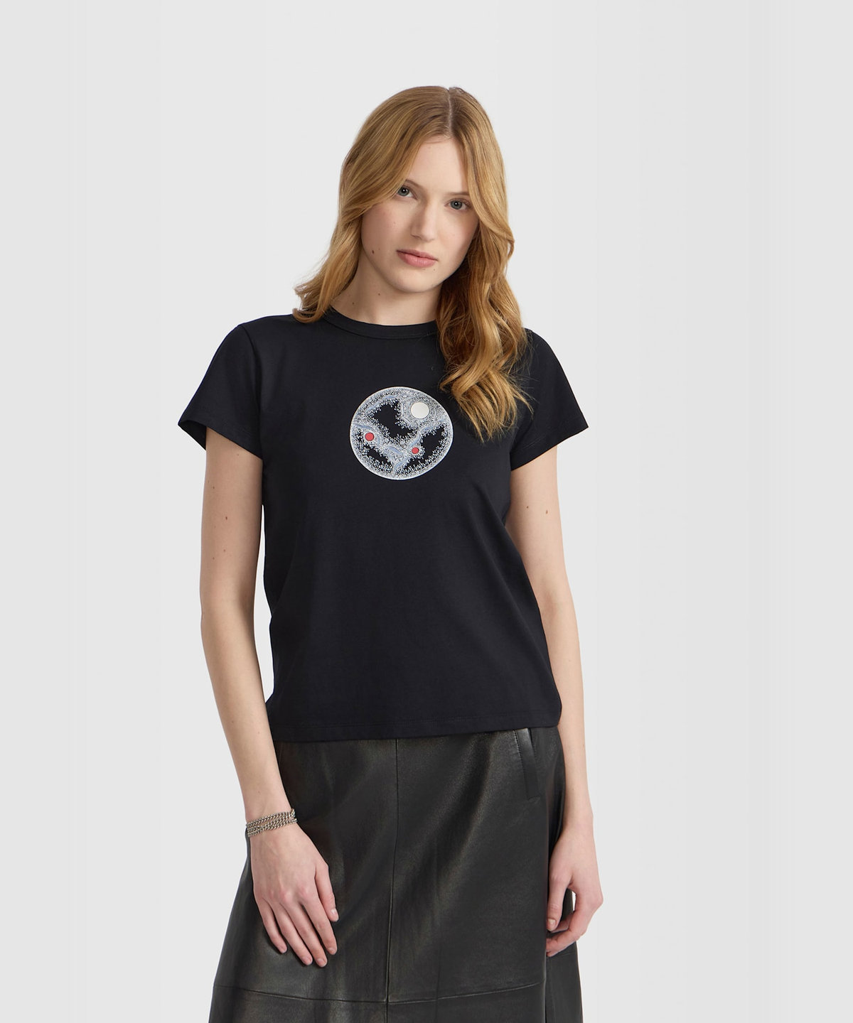 FEMME ウィメンズ プリント オーガニックコットン 半袖 アーティスト Tシャツ "Lou Malta" ブラック
