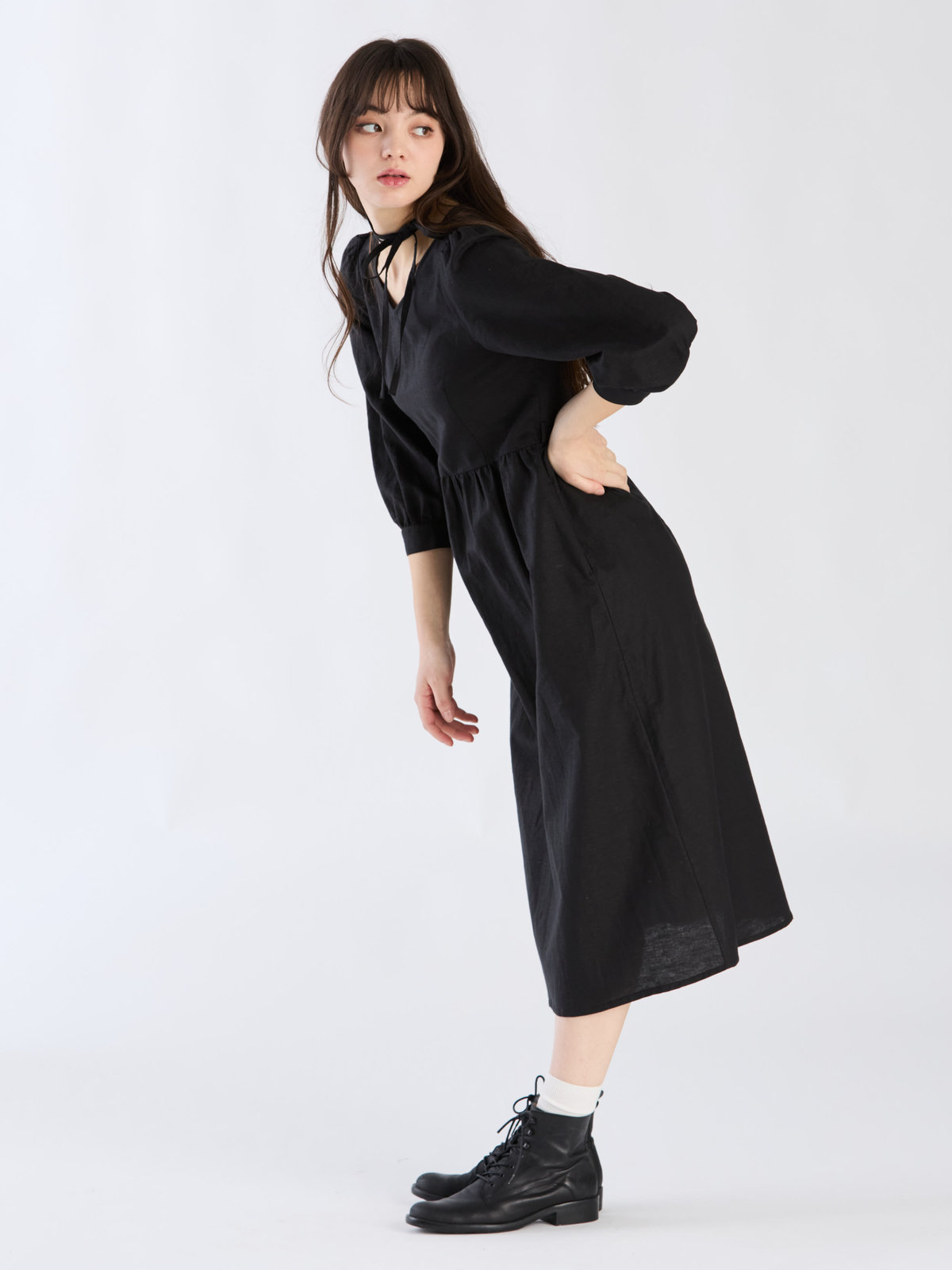 To b. by agnès b. 【Outlet】リネンコットンシャーリングドレス ブラック