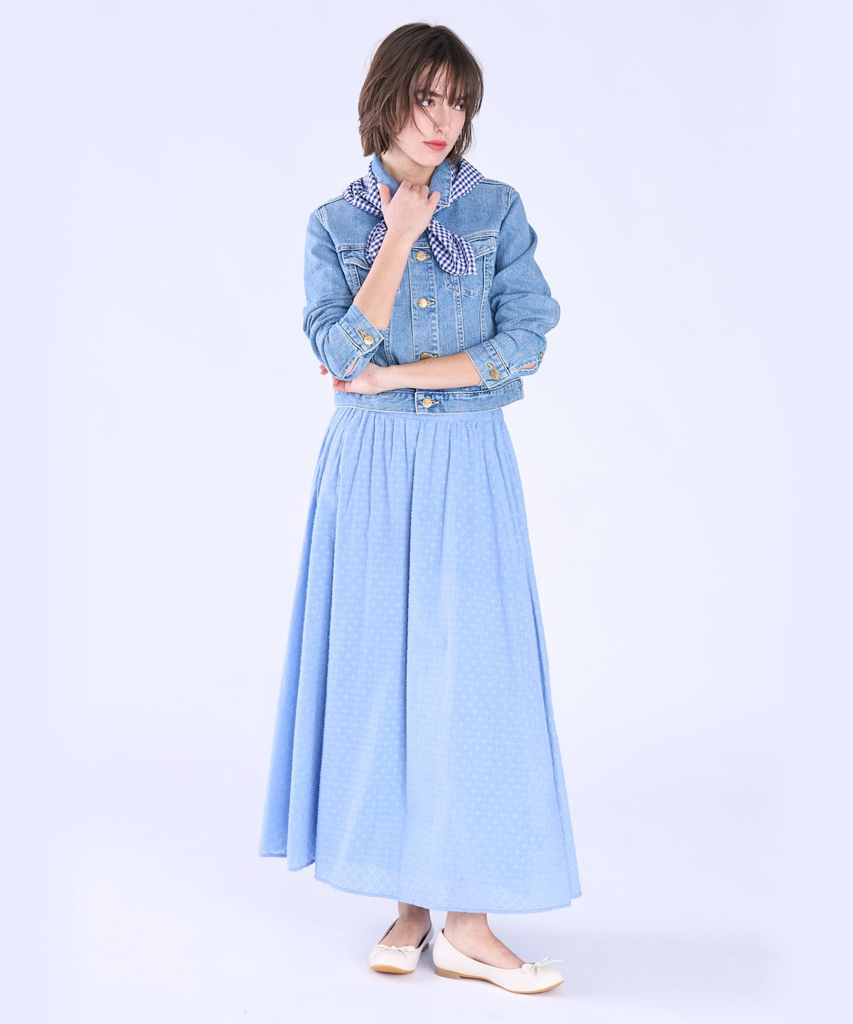 To b. by agnès b. フラワー コットン カット ジャカード スカート ブルー