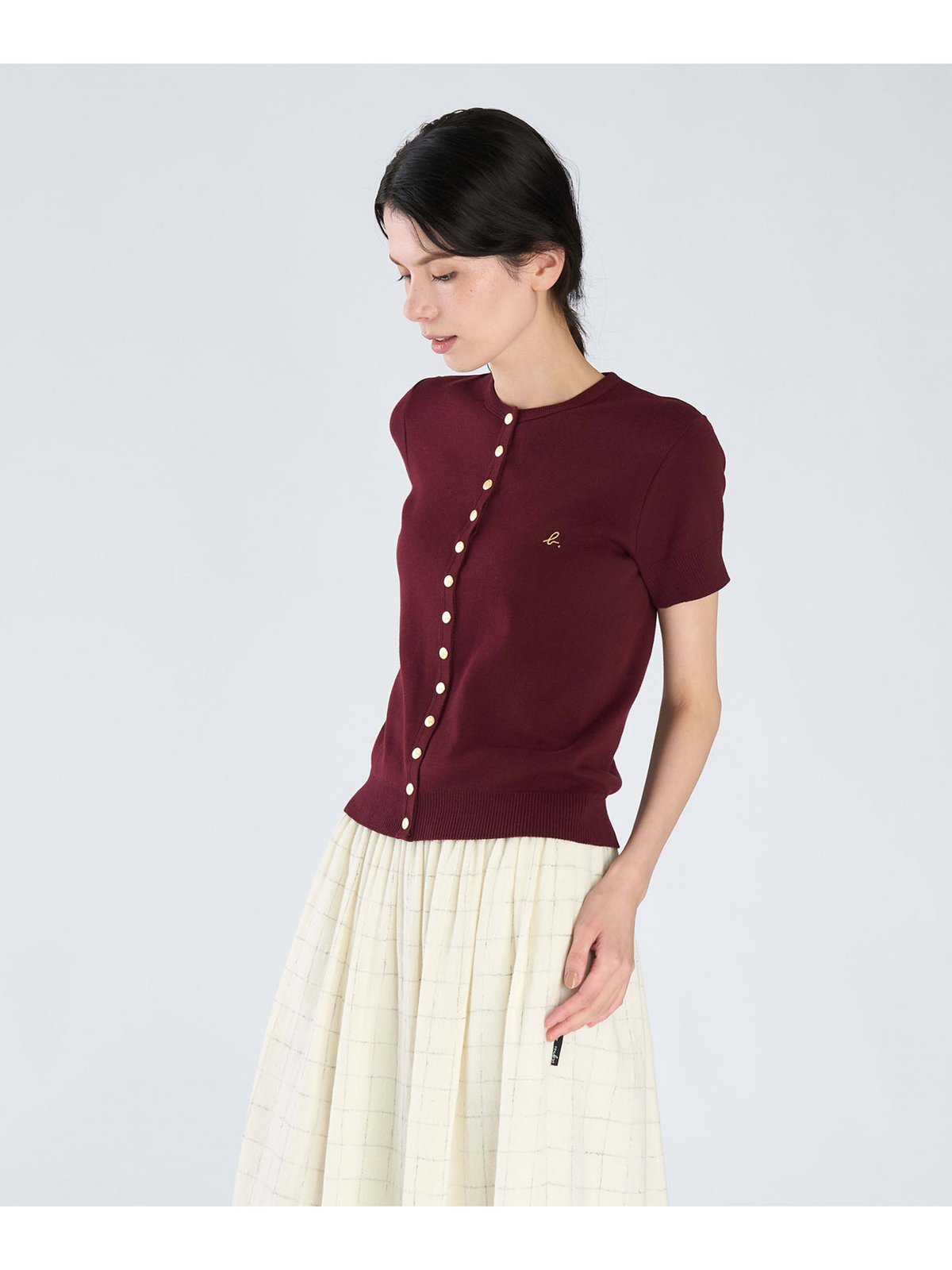 FEMME ウィメンズ "b."ロゴ刺繍 コットンニット 半袖 カーディガンプレッション "Swing" ボルドー