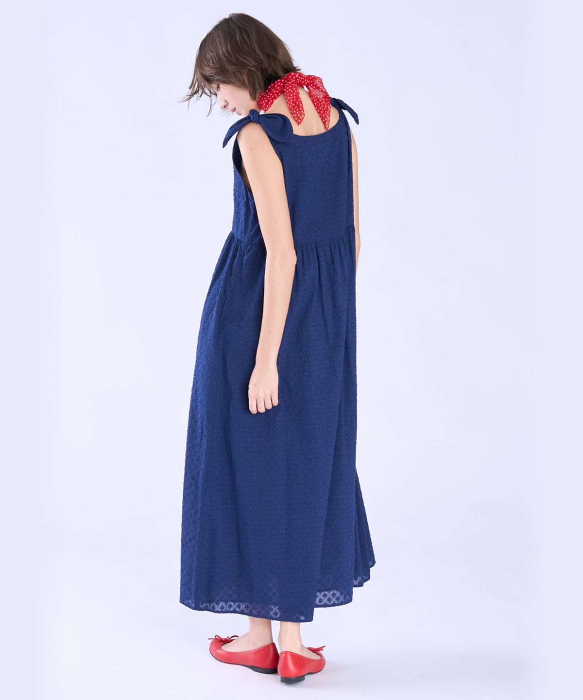 To b. by agnès b. フラワー コットン カット ジャカード ワンピース ネイビー