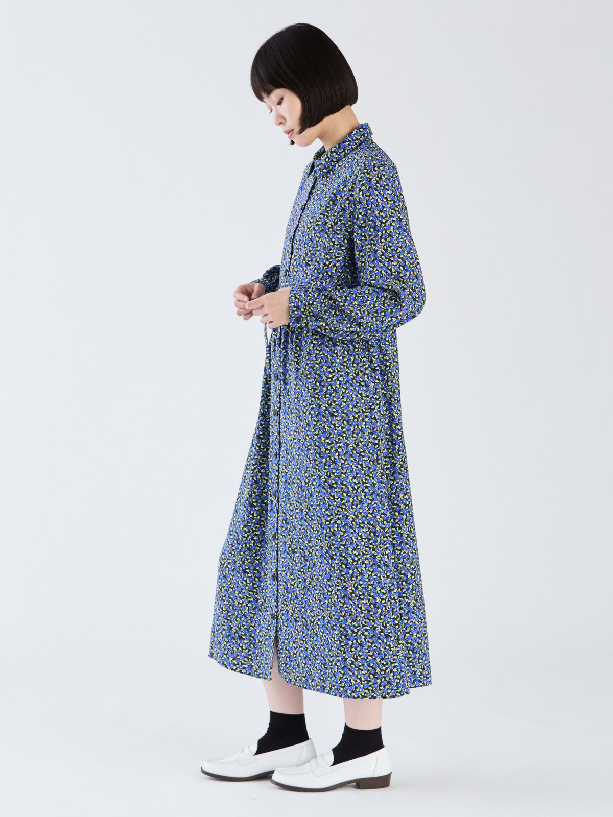 To b. by agnès b. 【Outlet】フラワープリントドレス ブルー