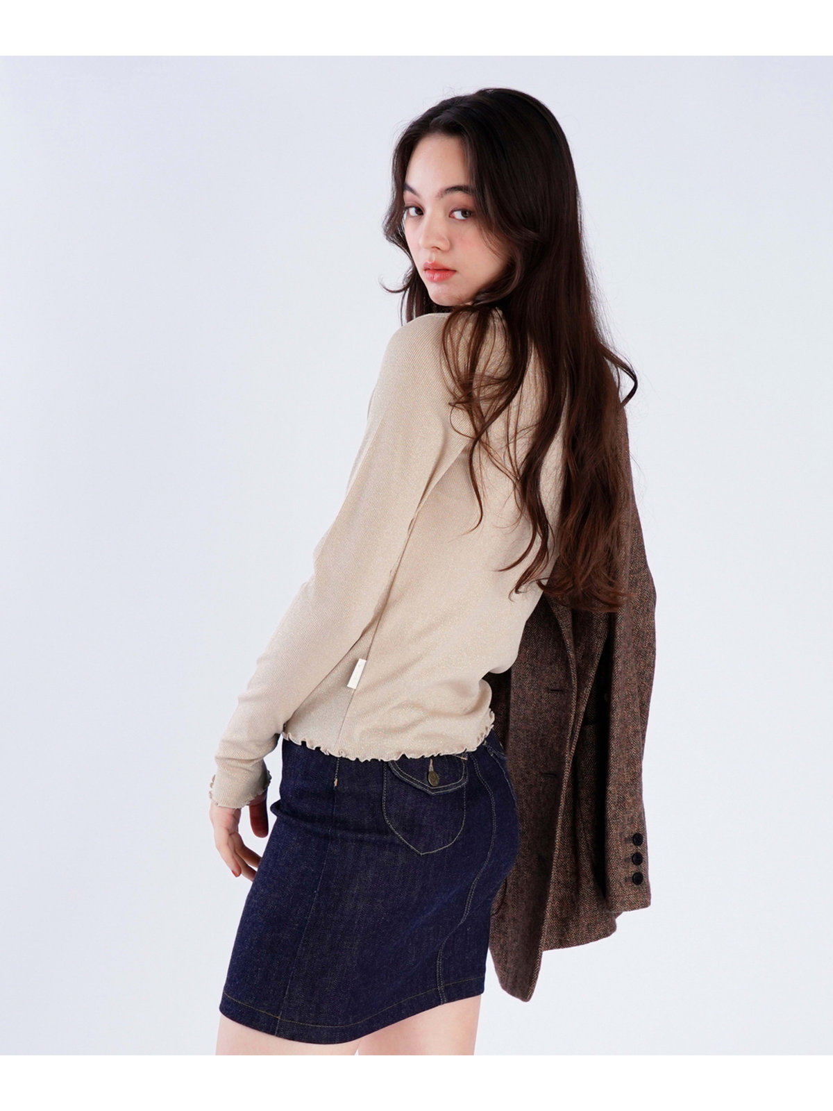 To b. by agnès b. 【Outlet】ラメ ハイネック プルオーバー ゴールド